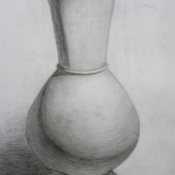 Классическая гипсовая ваза. Академический рисунок предметов быта