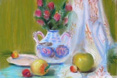 Натюрморт с фруктами и цветами пастелью